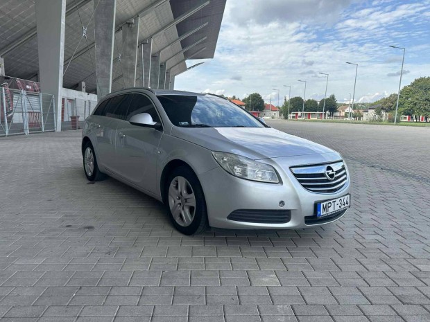 Opel Insignia Sports Tourer 2.0 CDTI Cosmo (Aut...