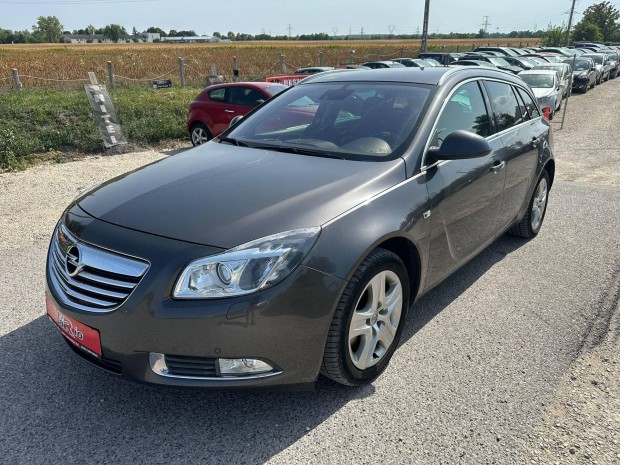 Opel Insignia Sports Tourer 2.0 CDTI Edition AW...