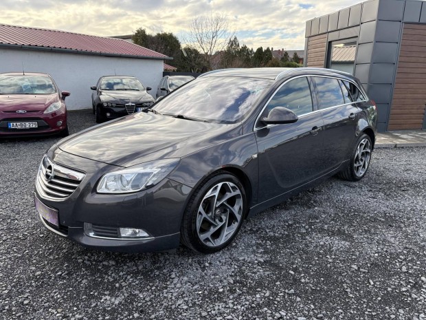 Opel Insignia Sports Tourer 2.0 CDTI Sport Star...