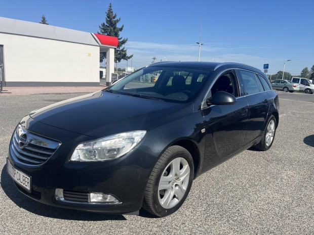 Opel Insignia Sports Tourer 2.0 CDTI man 6seb.k...