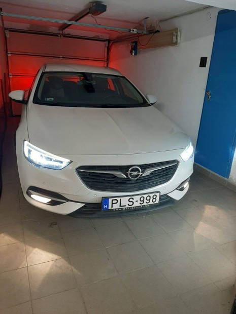 Opel Insignia Sports Tourer elad