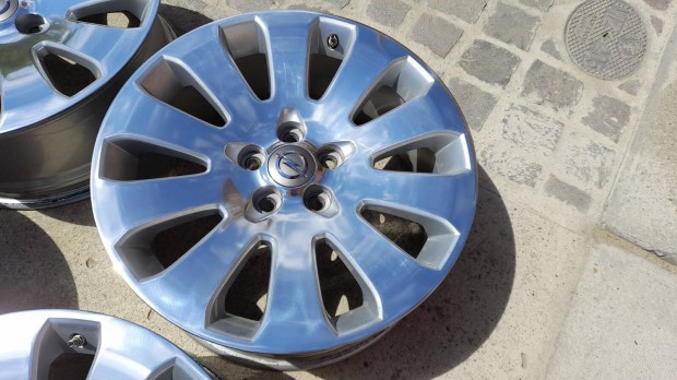Opel Insignia gyri alufelni, 8.5x19, 5x120, et45, 67.1