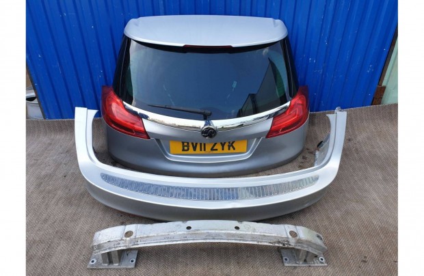 Opel Insignia kombi ezüst csomagtér ajtó