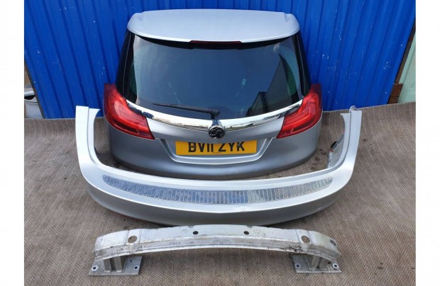 Opel Insignia kombi ezüst csomagtér ajtó
