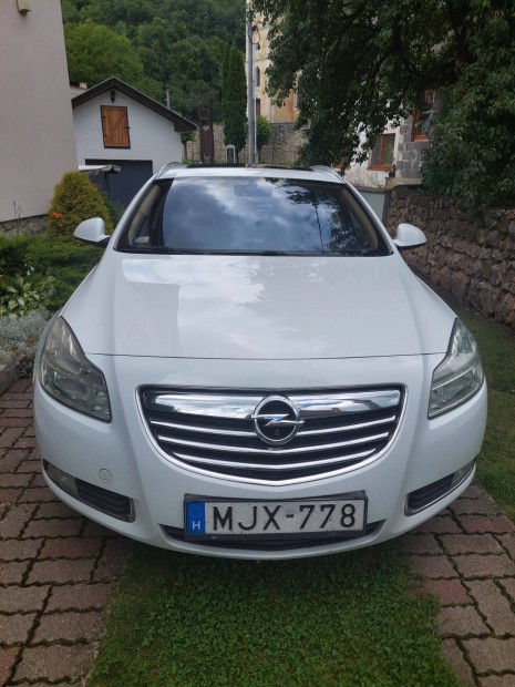 Opel Insignia sports tourer 2.0 cdti