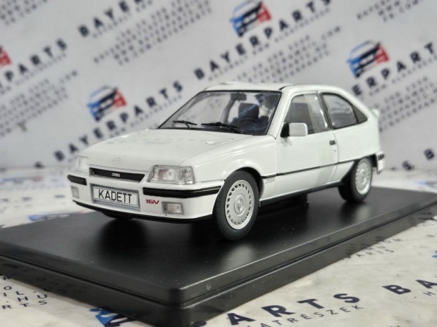 Opel Kadett E GSI -  Whitebox - 1:24