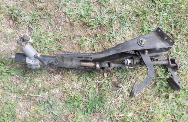 Opel Kadett - E kormnyoszlop