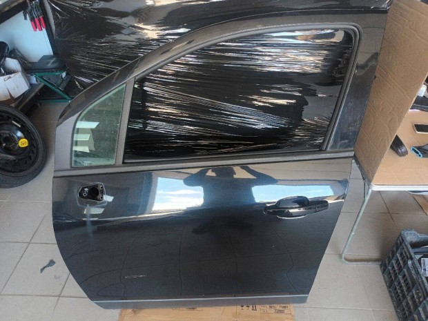 Opel MOKKA Bal első Ajtó Fekete 10324