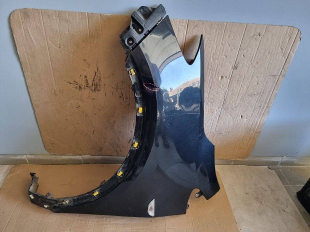 Opel MOKKA Bal els� S�rv�d� 9307