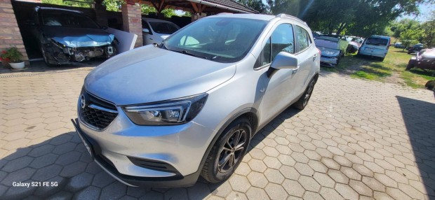 Opel MOKKA X 1.6 Selection Start-Stop Indul-üze...
