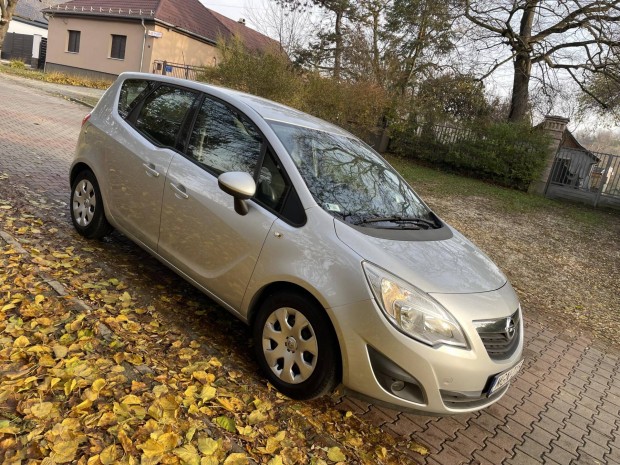 Opel Meriva 1.4 Cosmo szervizelt magyarorszagi...