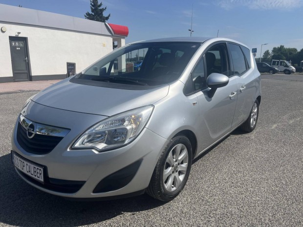 Opel Meriva 1.4 Selection 2zónás klíma.kevés km...