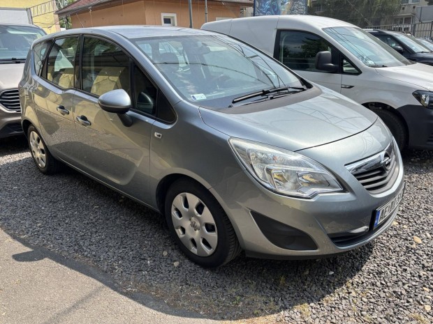 Opel Meriva 1.4 T Active