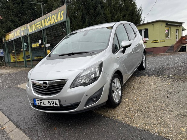 Opel Meriva 1.4 T Enjoy benzines
