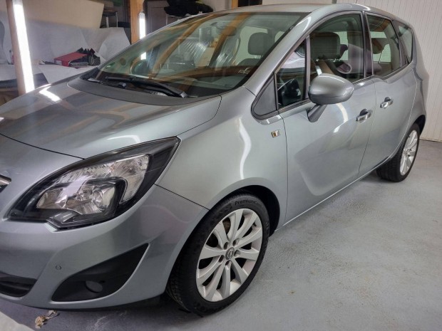 Opel Meriva 1.4 T Selection 2 kulcs. vez.sz.kn...