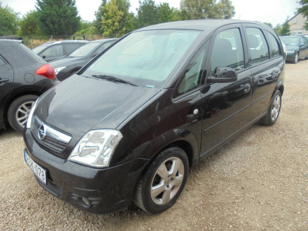 Opel Meriva A 1.6 16V Cosmo