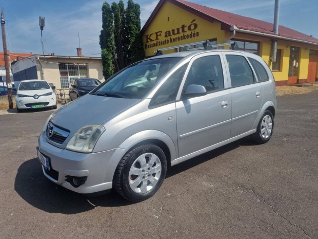 Opel Meriva A 1.6 16V Cosmo