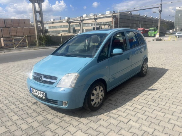 Opel Meriva A 1.6 16V Cosmo Easytronic