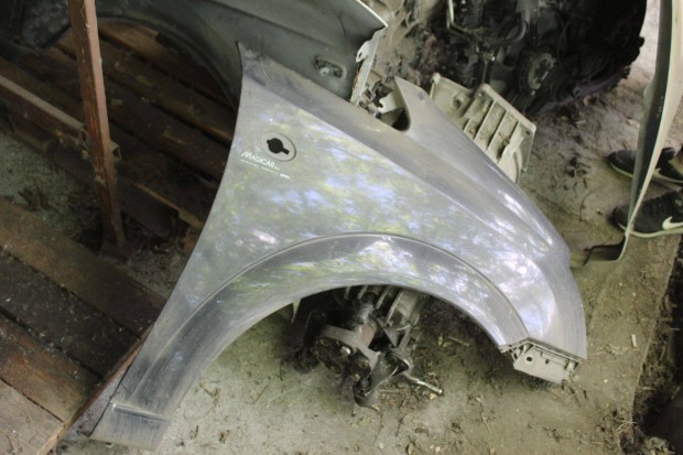 Opel Meriva A Jobb első sárvédő