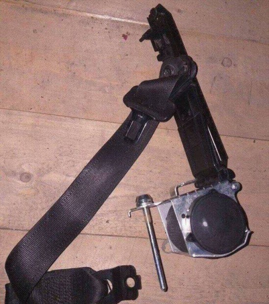 Opel Meriva A bal jobb els biztonsgi v vfeszt