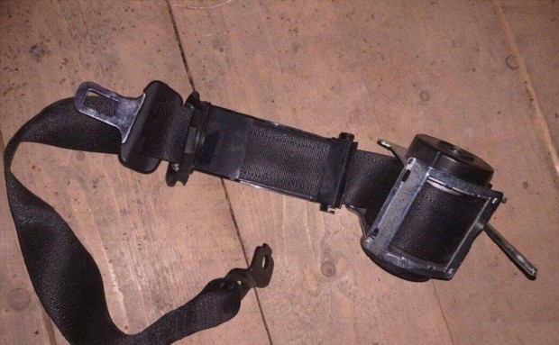 Opel Meriva A bal jobb els� biztons�gi �v �vfesz�t�