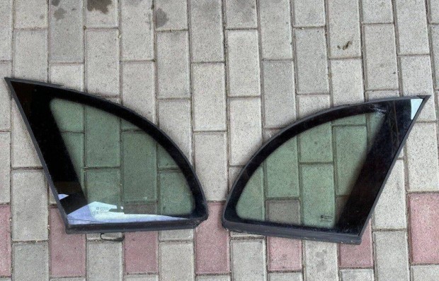 Opel Meriva A jobb bal hátsó fix ablak üveg