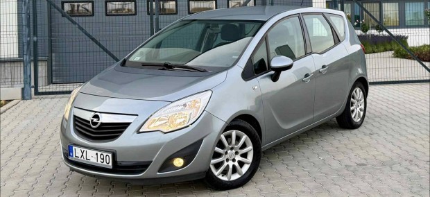 Opel Meriva B 1.3 CDTI Ecoflex Design / Valós 1...