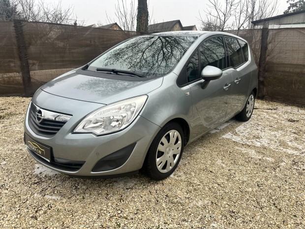 Opel Meriva B 1.4 Active