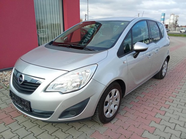 Opel Meriva B 1.4 Active