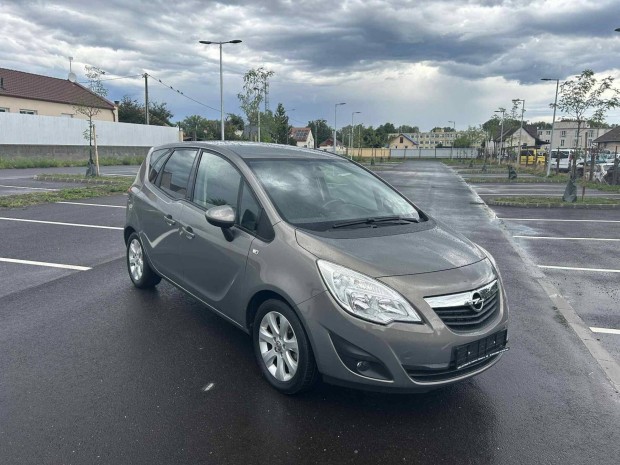 Opel Meriva B 1.4 Cosmo 103.000 KM