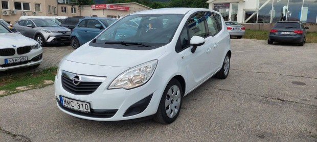 Opel Meriva B 1.4 Cosmo Autóbeszámítás lehetséges!