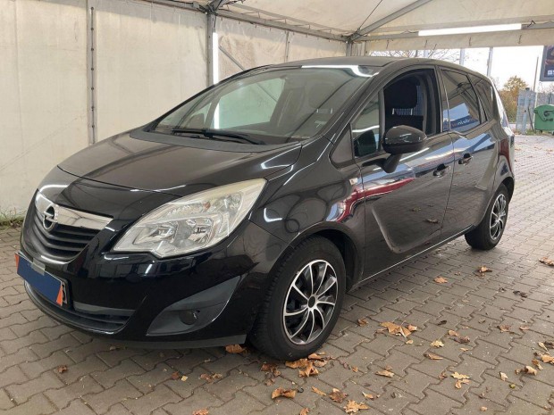 Opel Meriva B 1.4 Cosmo Edition 3 �v garanci�va...