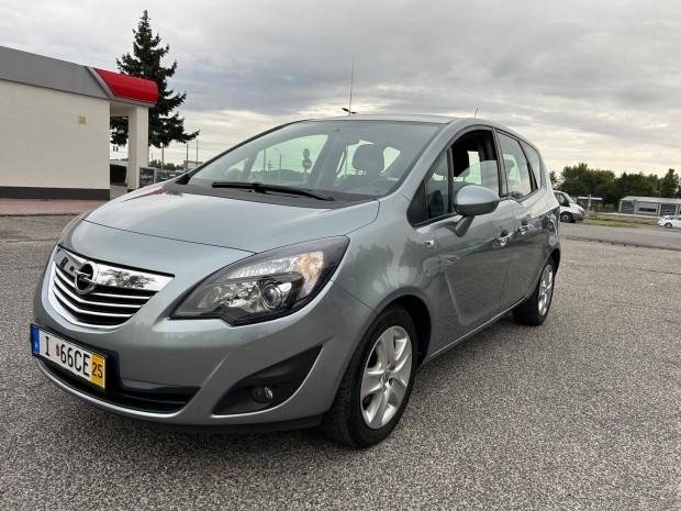 Opel Meriva B 1.4 Cosmo végig vezetett szervízk...