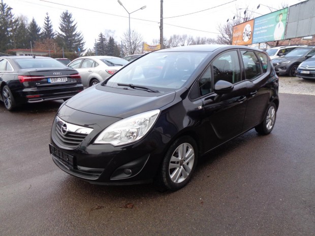 Opel Meriva B 1.4 Enjoy 144ekm