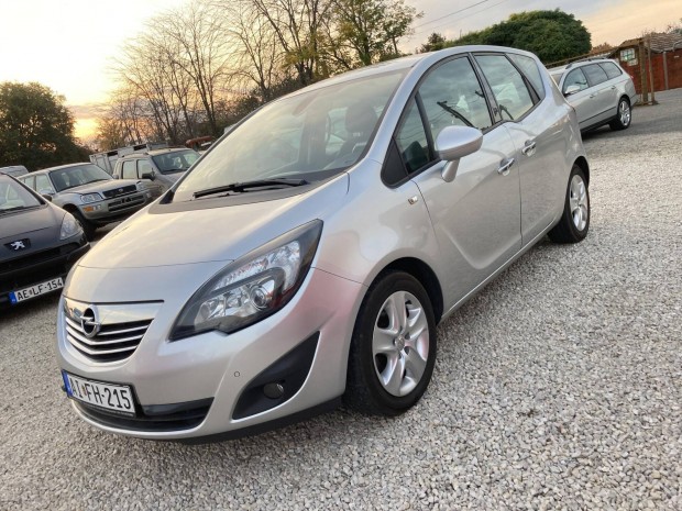 Opel Meriva B 1.4 Enjoy