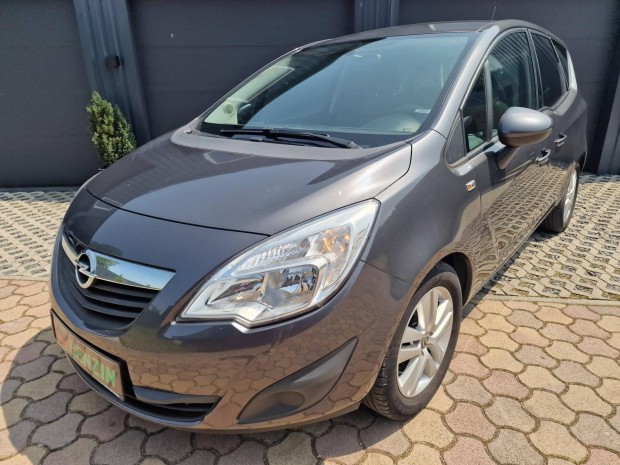Opel Meriva B 1.4 Enjoy Egy Gazdás. Szép Megkím...