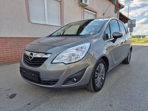 Opel Meriva B 1.4 Enjoy Sérmentes.vez.szervköny...