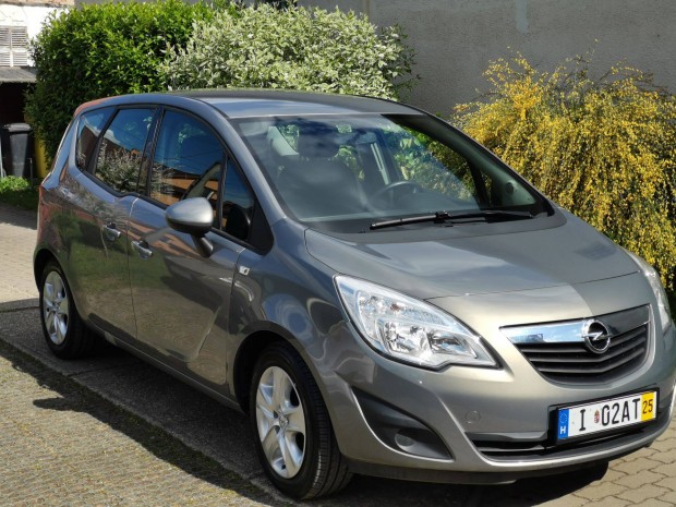 Opel Meriva B 1,4 T 120 Le, klima,gyári kerékpártartó,friss szeviz
