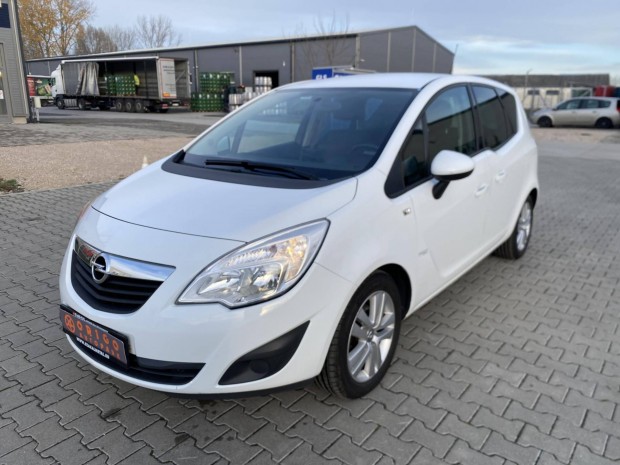 Opel Meriva B 1.4 T Active Gynyr Gyri llap...