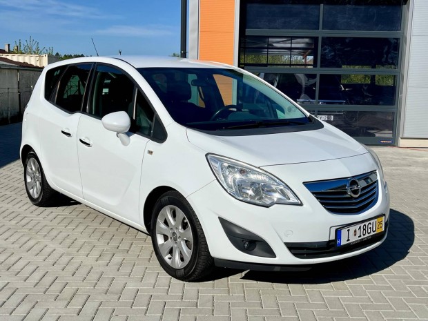 Opel Meriva B 1.4 T Cosmo