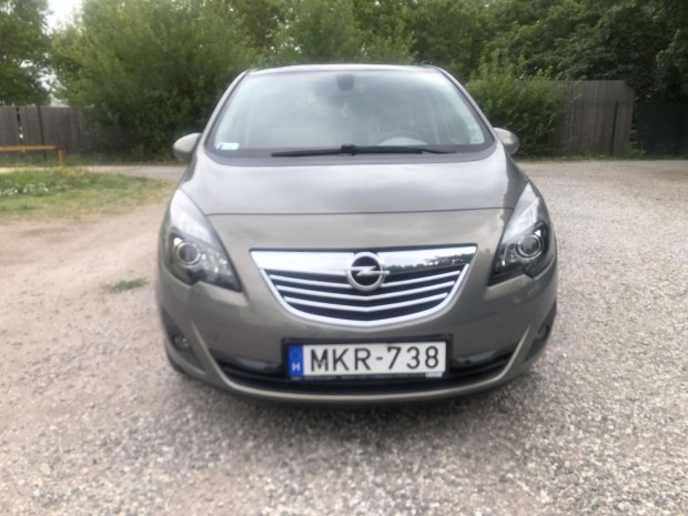 Opel Meriva B 1.4 T Cosmo (Automata)