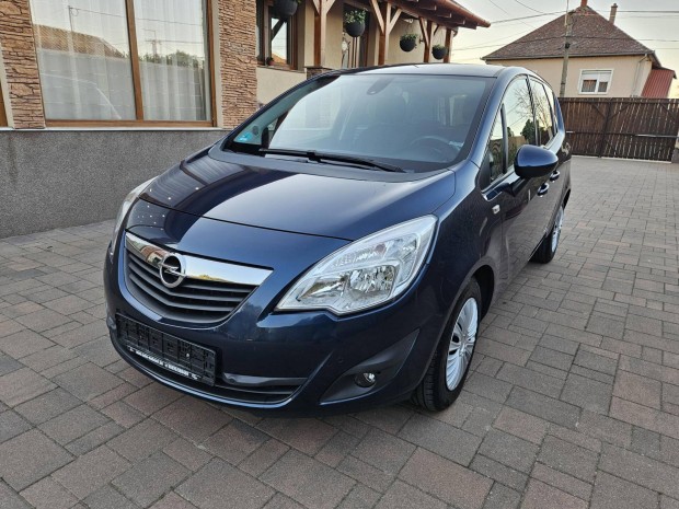 Opel Meriva B 1.4 T Enjoy 145 Ekm! Parkradar! T...