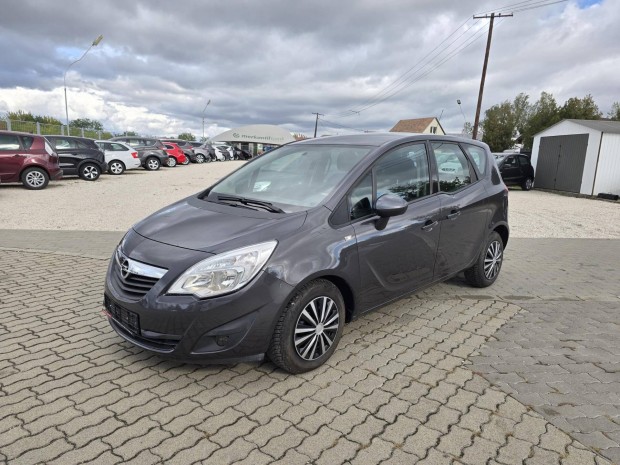 Opel Meriva B 1.4 T Enjoy 61.800 km. Digitklma...