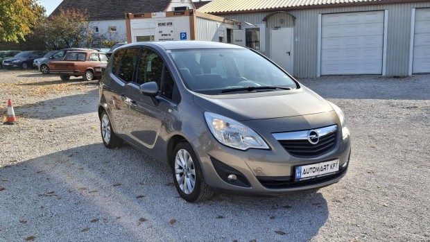 Opel Meriva B 1.4 T Enjoy Design Edition 6-sebe...