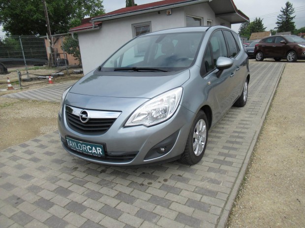 Opel Meriva B 1.4 T Selection / 149 Ezer KM / S...