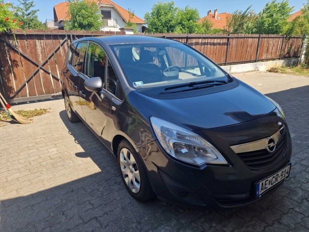 Opel Meriva B 1.4 szívóbenzin, megkímélt