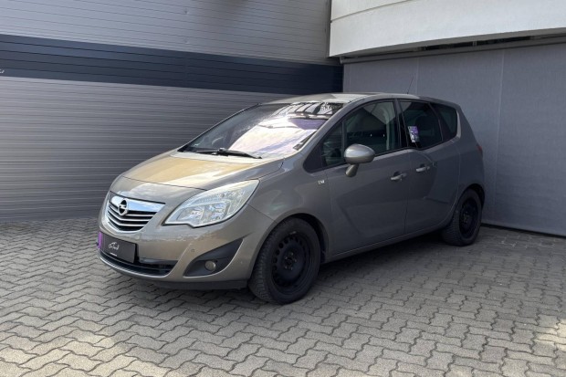 Opel Meriva B 1.7 CDTI Cosmo Garanci�val!