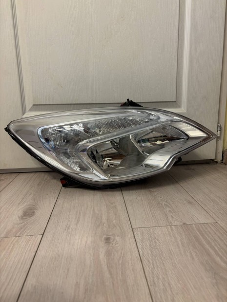 Opel Meriva B jobb f�nysz�r�