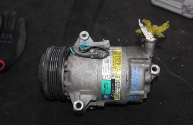 Opel Meriva Z16Xep Motor klímakompresszor 13124750