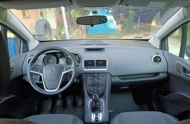 Opel Meriva b 1.4 turbo lpg motorhibás